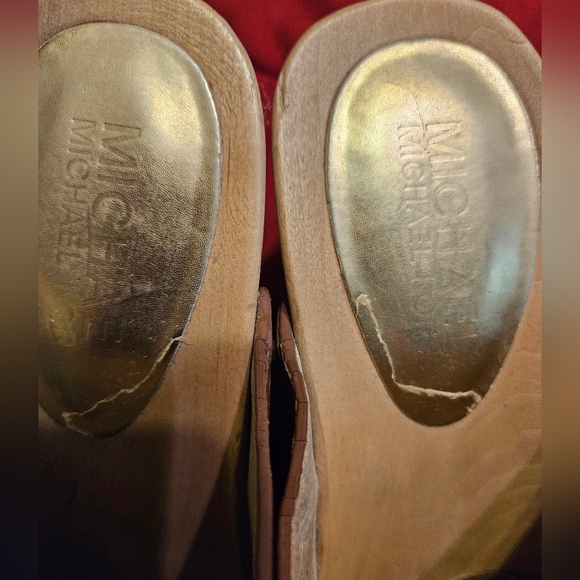 Michael Kors shoes - Picture 2 of 4